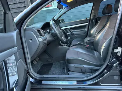 Opel Vectra GTS - Thumbnail 11