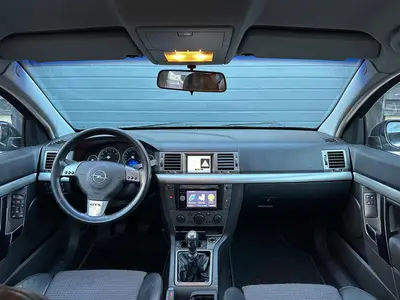 Opel Vectra GTS - Thumbnail 12