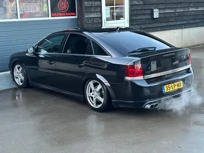 Opel Vectra GTS - Thumbnail 28