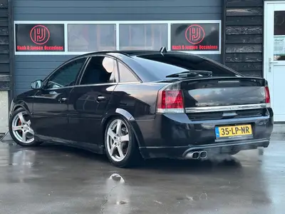 Opel Vectra GTS - Thumbnail 4