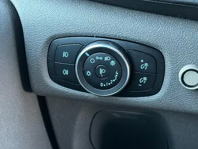 Ford Transit Custom - Thumbnail 27