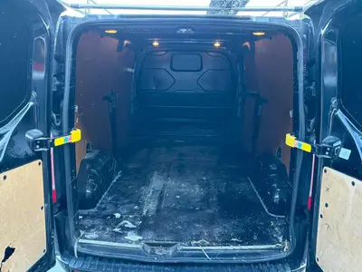 Ford Transit Custom - Thumbnail 35