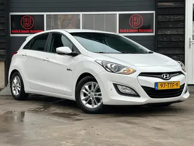 Hyundai i30 - Thumbnail 3