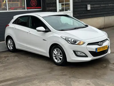 Hyundai i30 - Thumbnail 31