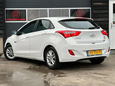 Hyundai i30 - Thumbnail 5