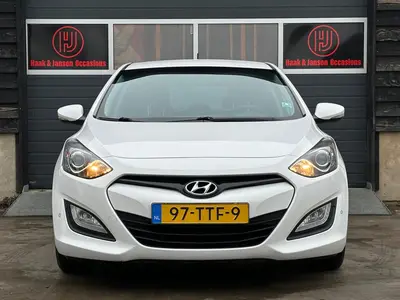 Hyundai i30 - Thumbnail 6