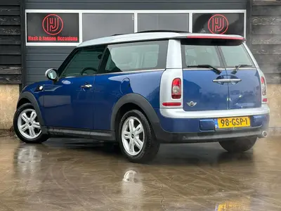 MINI Clubman - Thumbnail 4