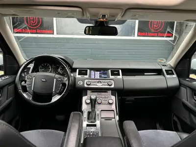 Land Rover Range Rover Sport - Thumbnail 13