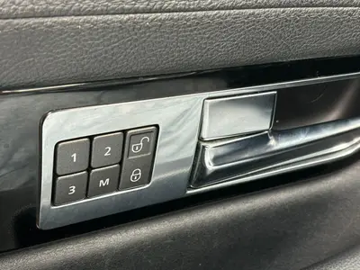 Land Rover Range Rover Sport - Thumbnail 29