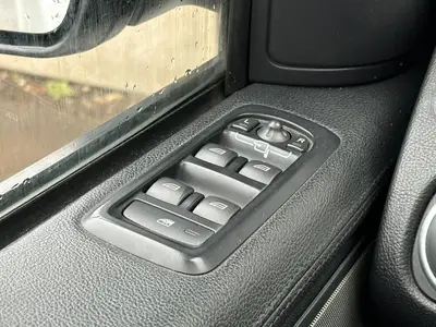 Land Rover Range Rover Sport - Thumbnail 30