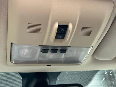 Land Rover Range Rover Sport - Thumbnail 32