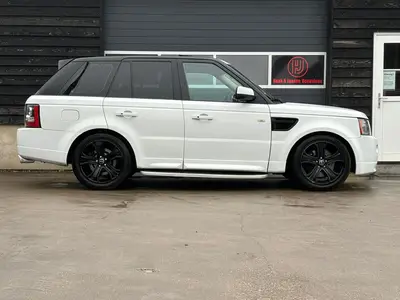 Land Rover Range Rover Sport - Thumbnail 9