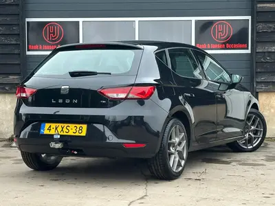 SEAT Leon - Thumbnail 4