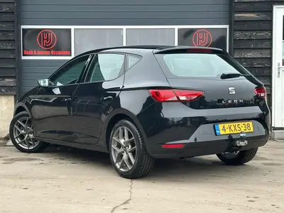 SEAT Leon - Thumbnail 5