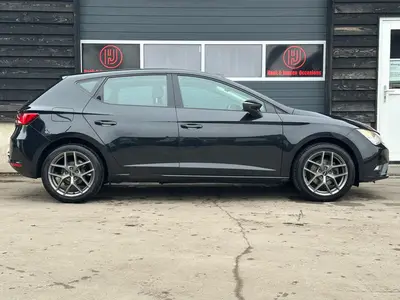 SEAT Leon - Thumbnail 8