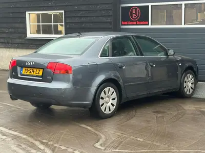 Audi A4 - Thumbnail 23