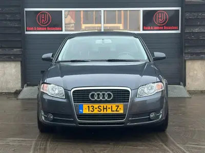 Audi A4 - Thumbnail 5