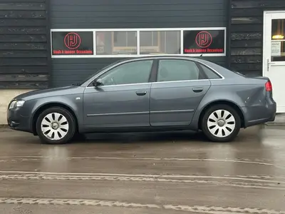Audi A4 - Thumbnail 7
