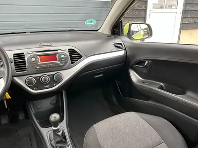 Kia Picanto - Thumbnail 13