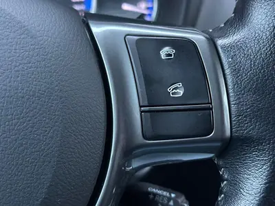 Toyota Yaris - Thumbnail 19