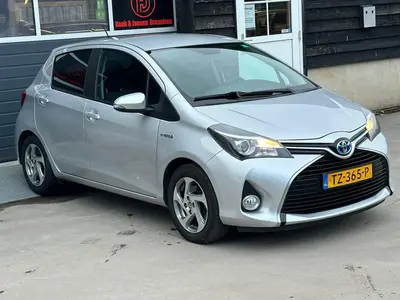 Toyota Yaris - Thumbnail 30