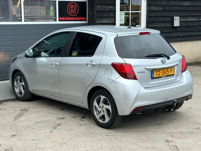 Toyota Yaris - Thumbnail 31