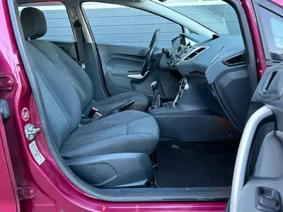 Ford Fiesta - Thumbnail 11