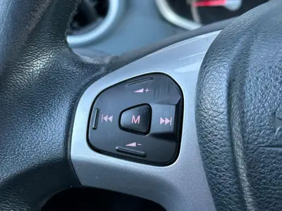 Ford Fiesta - Thumbnail 17