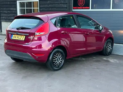 Ford Fiesta - Thumbnail 30