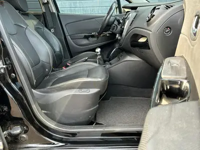 Renault Captur - Thumbnail 11