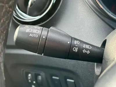 Renault Captur - Thumbnail 19