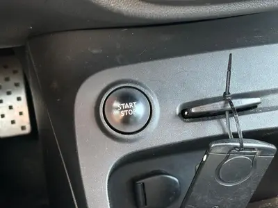 Renault Captur - Thumbnail 24