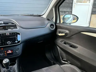 Fiat Punto Evo - Thumbnail 13