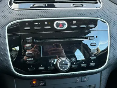 Fiat Punto Evo - Thumbnail 23