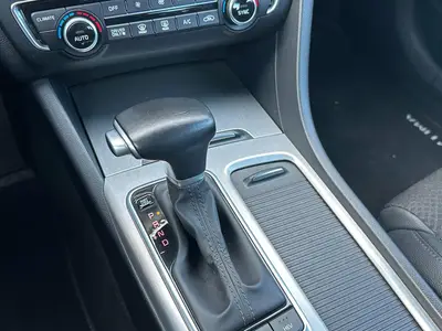 Kia Optima - Thumbnail 20