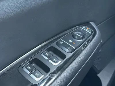 Kia Optima - Thumbnail 26