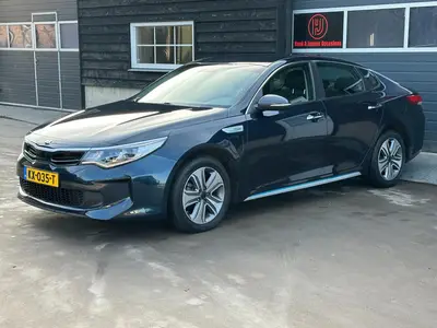 Kia Optima - Thumbnail 29