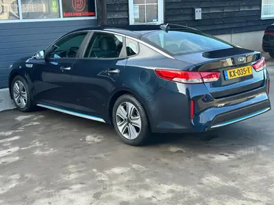 Kia Optima - Thumbnail 30