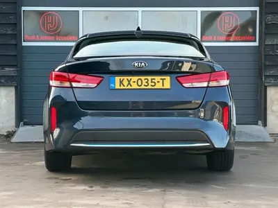 Kia Optima - Thumbnail 6