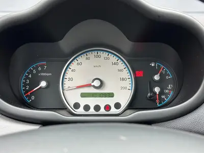 Hyundai i10 - Thumbnail 20