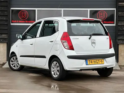 Hyundai i10 - Thumbnail 4