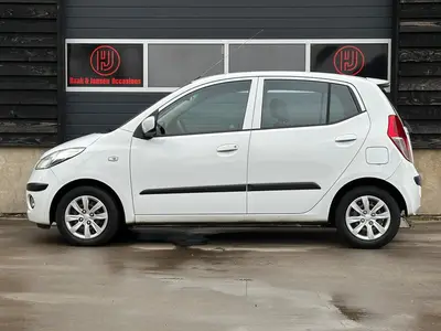 Hyundai i10 - Thumbnail 7