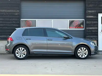 Volkswagen Golf - Thumbnail 6