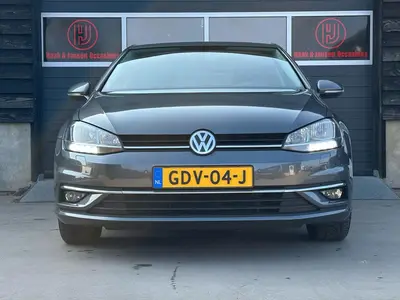 Volkswagen Golf - Thumbnail 8