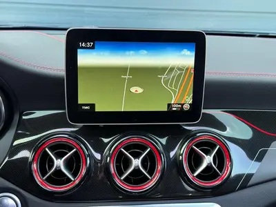 Mercedes-Benz GLA - Thumbnail 19