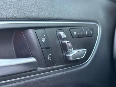 Mercedes-Benz GLA - Thumbnail 25