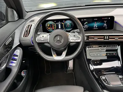 Mercedes-Benz EQC - Thumbnail 16