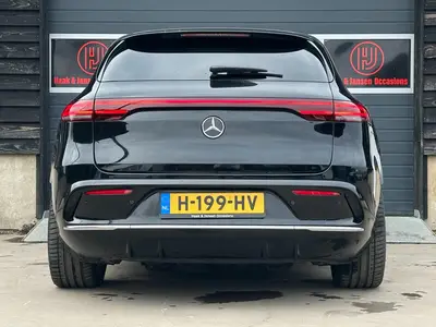 Mercedes-Benz EQC - Thumbnail 7