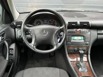 Mercedes-Benz C-Klasse - Thumbnail 15