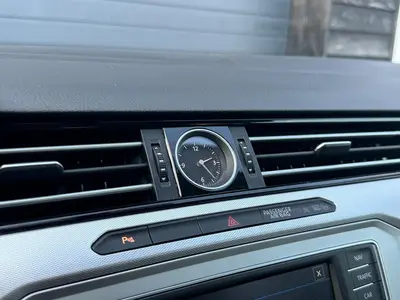 Volkswagen Passat - Thumbnail 16